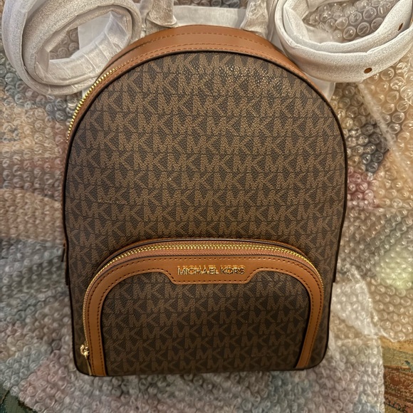 MK NWOT small backpack - Picture 1 of 2